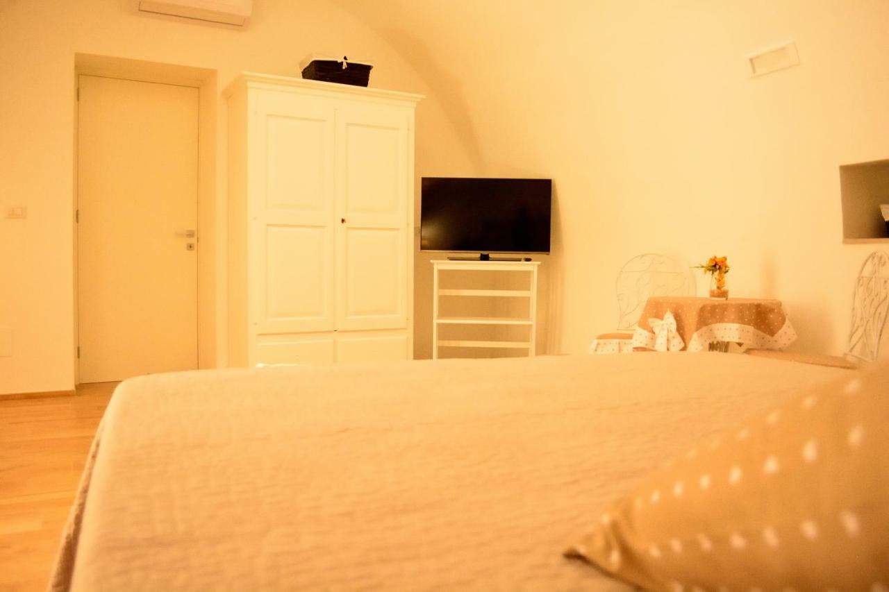 Escia' B&B Noci Luaran gambar